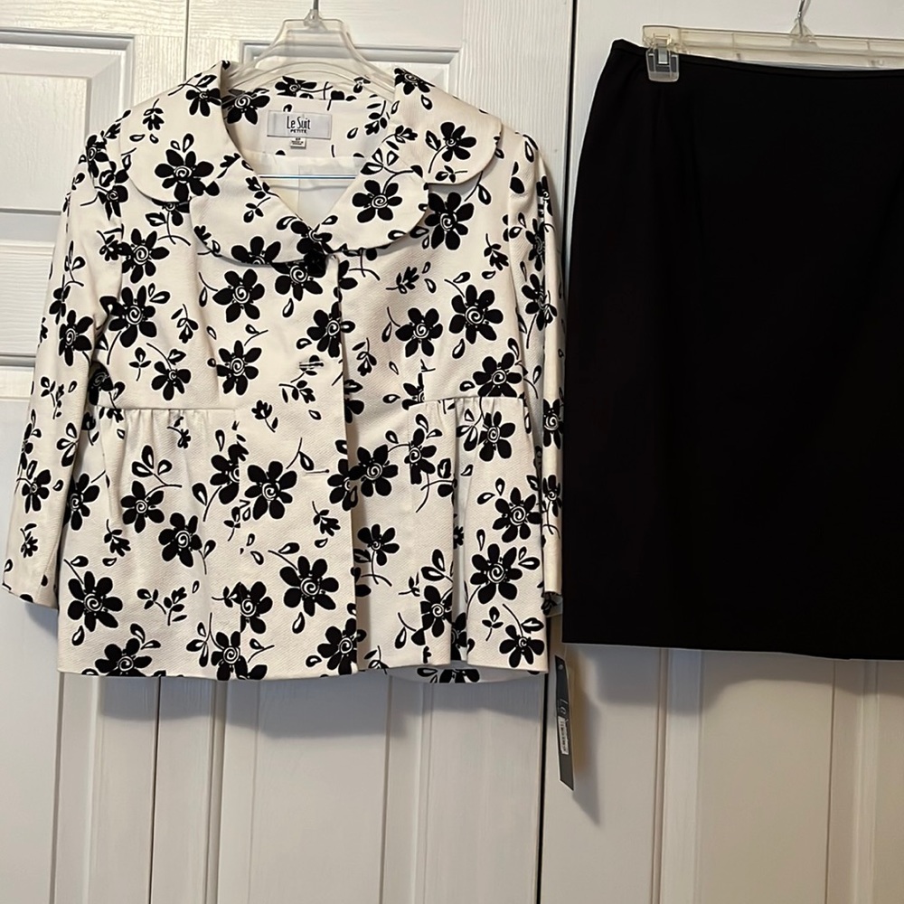 2 Piece Blk/White Le Suit 8 Petite 97% Cotton 3% Spandex 3/4 Sleeves